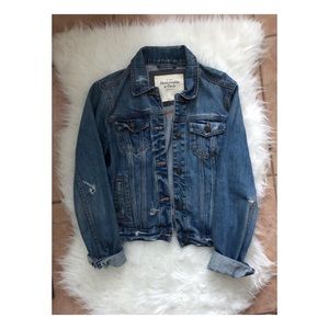 Abercrombie & Fitch Medium Wash Denim Jacket